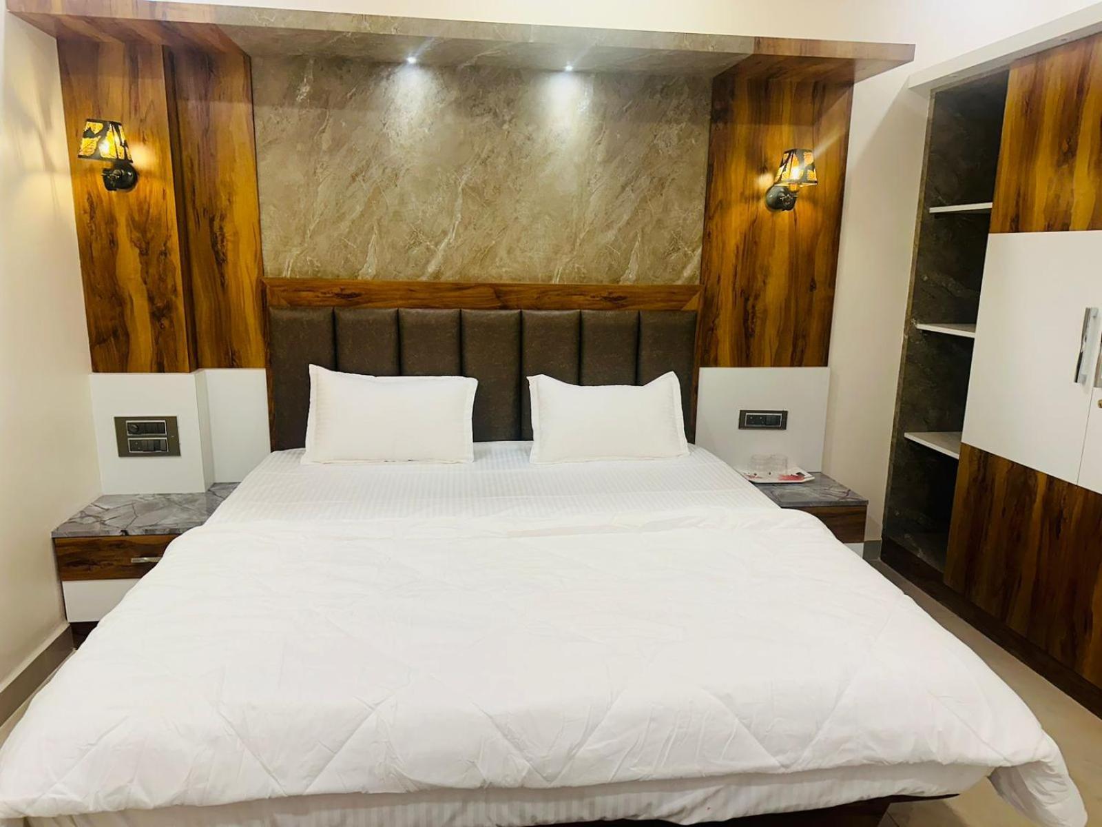 فندق Yatri Nivas Sagara المظهر الخارجي الصورة