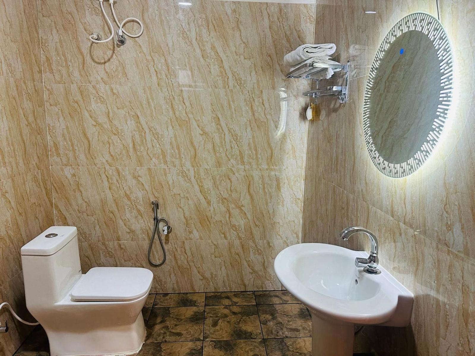 فندق Yatri Nivas Sagara المظهر الخارجي الصورة